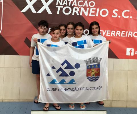 Equipa de cadetes que representou o Clube neste XX Torneio de Natação do Sporting Clube de Braga