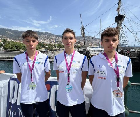 Nadadores do CNAL que participaram 