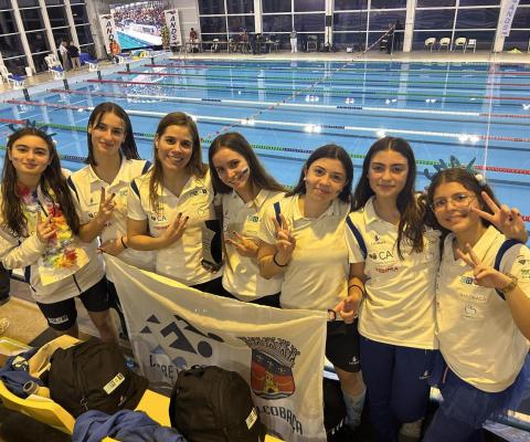Nadadores do CNAL que participaram 